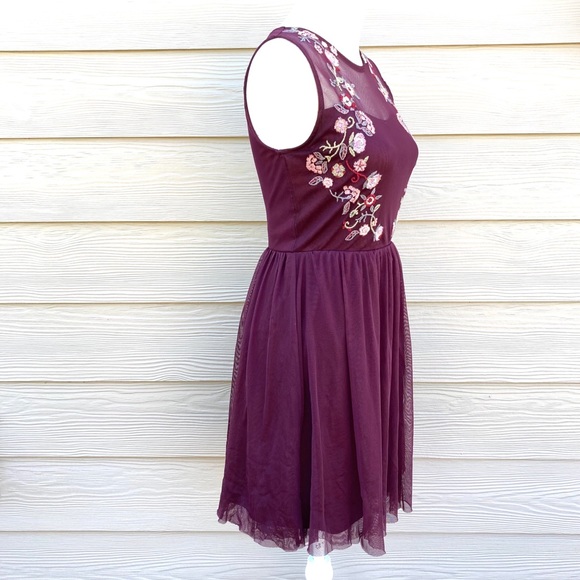 Embroidered Burgundy Boho Tulle Dress S - Picture 7 of 16